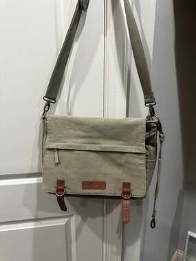 Kelly Moore Kate Sand Canvas Messenger Camera Bag